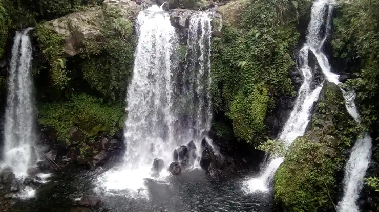 Curug Jenggala